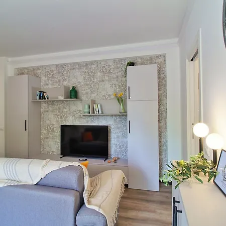 Con Privata Vista Nuovissimo Apartment Bardolino