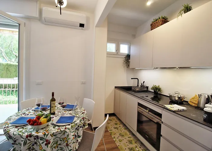 Con Privata Vista Nuovissimo Apartment